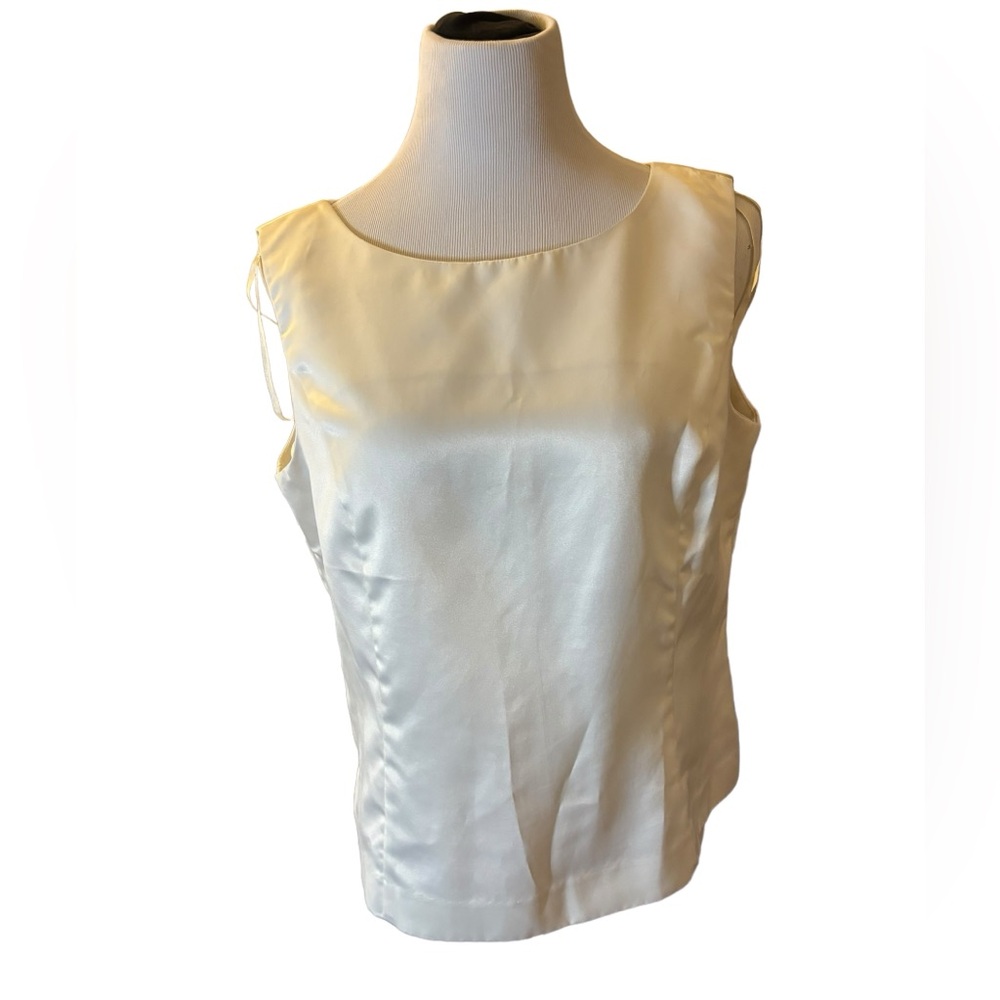 Studio 1 Women’s‎ White Sleeveless Top Size 16